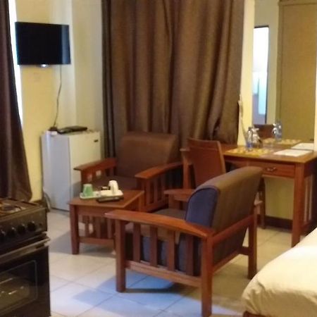 Minimalistic Studio Apartments Nairobi Ngoại thất bức ảnh